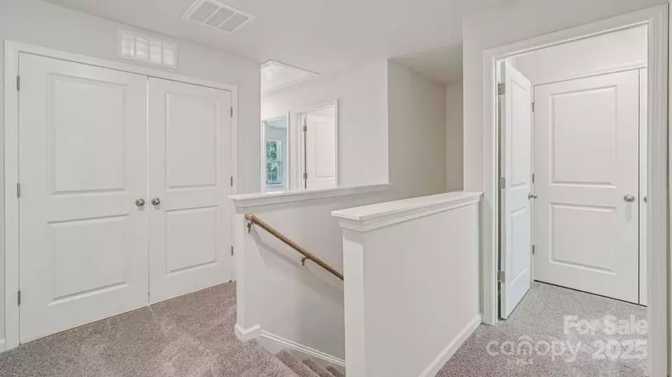 Entry Way - 2957 Penninger Cir, Charlotte, NC 28262 photo 5 of 7