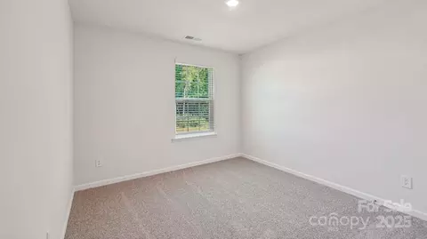 Bedroom - 2957 Penninger Cir, Charlotte, NC 28262 photo 1 of 6