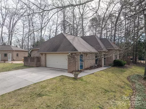 298 Upper Stanley Rd, Stanley, NC 28164 photo 8
