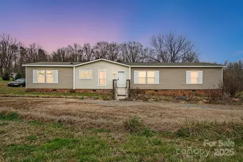 354 Baptist Church Rd, Gold Hill, NC 28071