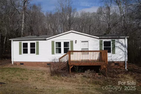 3300 Bendwood Rd, Newton, NC 28658
