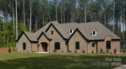 7941 Gulf Creek Rd, Lancaster, SC 29720