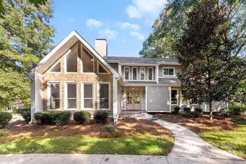 3013 Southampton Cir, Gastonia, NC 28056
