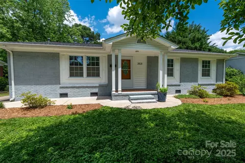 3531 Enfield Rd, Charlotte, NC 28205
