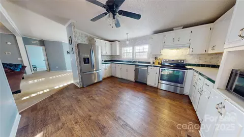 10386 Turnplow Dr, Davidson, NC 28036 photo 13
