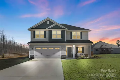 821 Bethesda Rd, Statesville, NC 28677