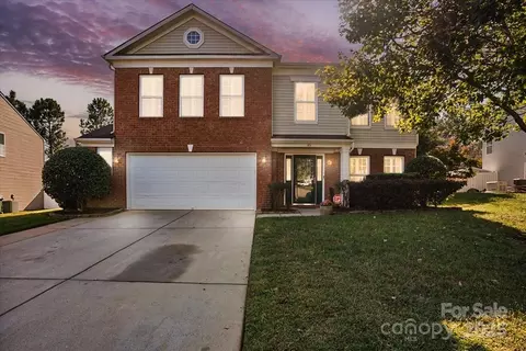 145 Ashton Woods Ct, Mount Holly, NC 28120