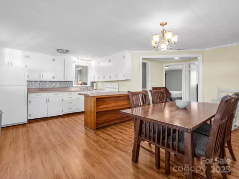 32 Manus Chapel Rd, Mill Spring, NC 28756 photo 21