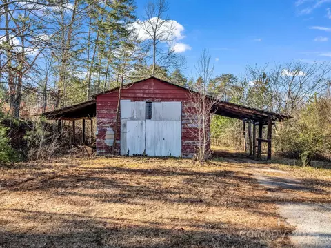 32 Manus Chapel Rd, Mill Spring, NC 28756 photo 30