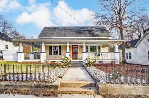 111 Academy Nw Ave NW, Concord, NC 28025