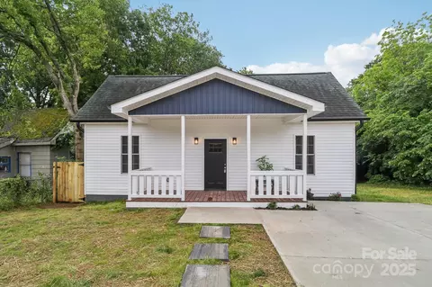 211 Brooklyn Ave, Lancaster, SC 29720