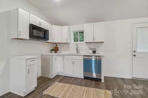 211 Brooklyn Ave, Lancaster, SC 29720 photo 5