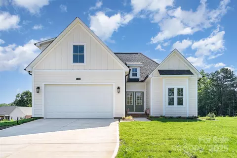 136 Autumn Blaze Rd, China Grove, NC 28023