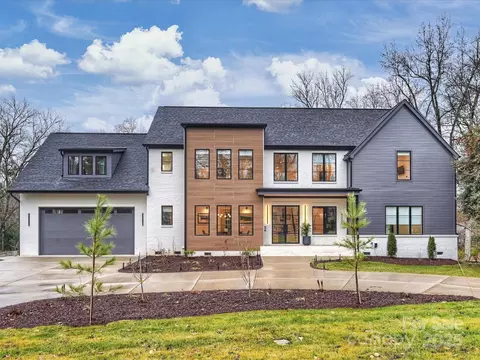 4039 Abingdon Rd, Charlotte, NC 28211