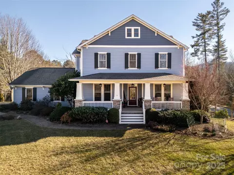 11 Moser Sedge Ct, Biltmore Lake, NC 28715
