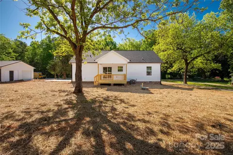 1345 Mack Dr, Mcconnells, SC 29726 photo 6