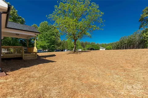 1345 Mack Dr, Mcconnells, SC 29726 photo 5