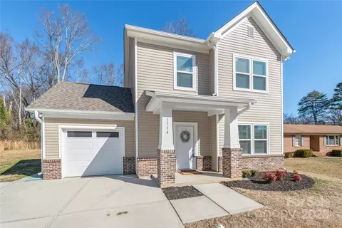 3714 Small Ave, Charlotte, NC 28269