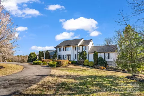 532 Harvey Logan Rd, Bostic, NC 28018