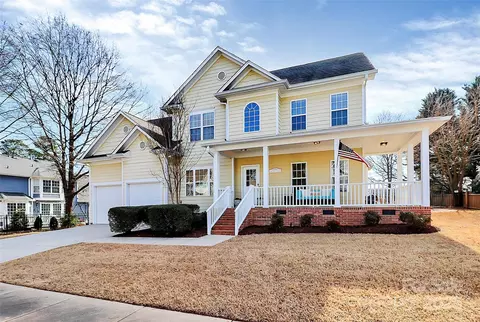 15313 Wedgewood Commons Dr, Charlotte, NC 28277
