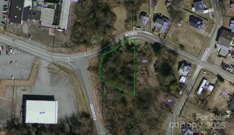 970 C Se Ave SE, Hickory, NC 28602