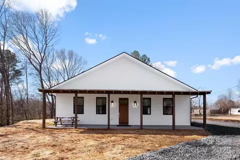 3409 Dallas High Shoals Hwy, Dallas, NC 28034