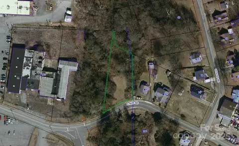 971 C Se Ave SE, Hickory, NC 28302