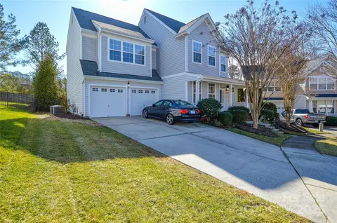 2510 Oakboro Ln, Charlotte, NC 28214