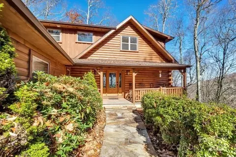 155 Iga Trl, Maggie Valley, NC 28751