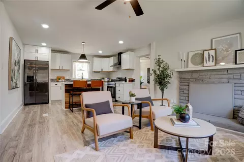 2624 Ashley Rd, Charlotte, NC 28208