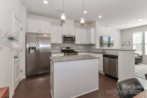 Kitchen - 12849 Robert Walker Dr, Davidson, NC 28036 photo 3 of 5