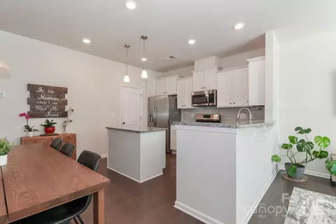 Kitchen - 12849 Robert Walker Dr, Davidson, NC 28036 photo 1 of 5