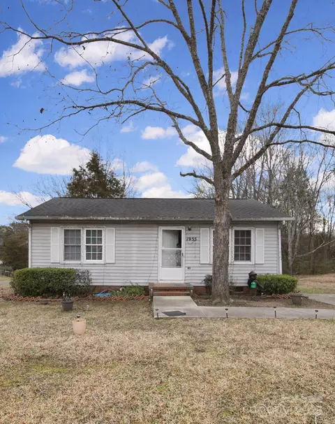 1955 Gilmore Rd, Rock Hill, SC 29730