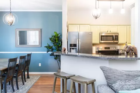 Kitchen - 77 Stratford Pl, Sylva, NC 28779 photo 2 of 2