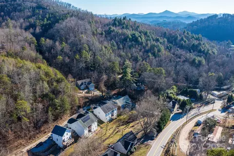 View/Area - 77 Stratford Pl, Sylva, NC 28779 photo 2 of 2