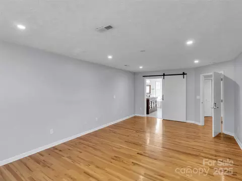 Living - 235 Loop Rd, Clyde, NC 28721 photo 3 of 3