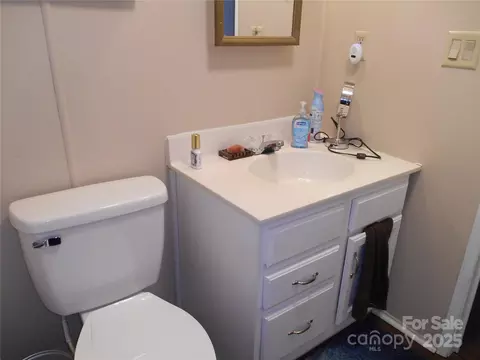 Bath - 3935 Tower Rd, Maiden, NC 28650 photo 5 of 6