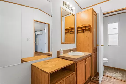 Bath - 499 Indian Hill Rd, Olin, NC 28660 photo 2 of 3