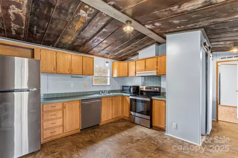 Kitchen - 499 Indian Hill Rd, Olin, NC 28660 photo 3 of 3