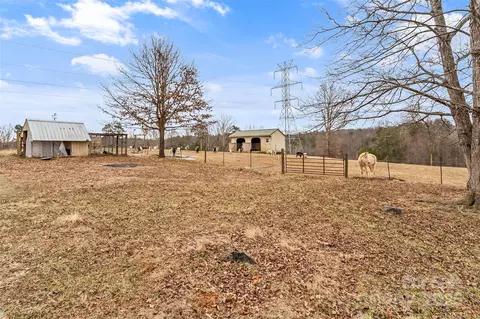 Exterior - 499 Indian Hill Rd, Olin, NC 28660 photo 2 of 8