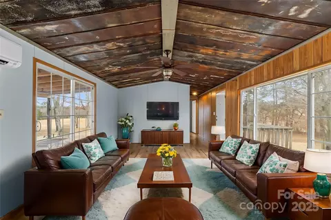 Living - 499 Indian Hill Rd, Olin, NC 28660 photo 3 of 4