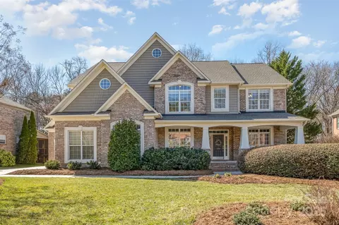 1806 Grayscroft Dr, Waxhaw, NC 28173
