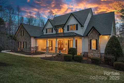 134 Wild Harbor Rd, Mooresville, NC 28117