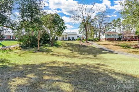 1139 Hermitage Rd, Rock Hill, SC 29732