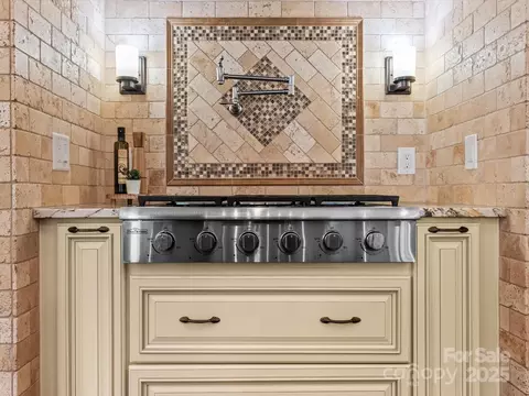 Kitchen - 7672 Nautical Vw, Denver, NC 28037 photo 2 of 4