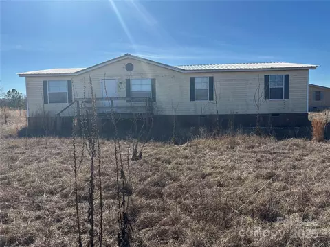 169 Adams Cir, Candor, NC 27229
