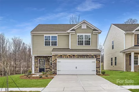 5725 Olive Beach Rd, Kannapolis, NC 28081