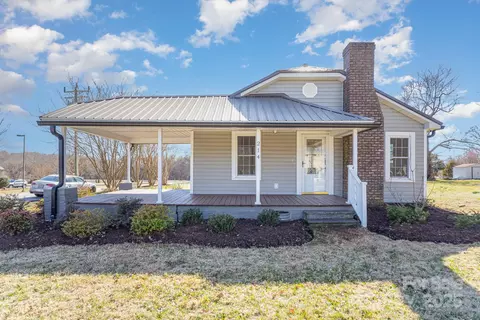 214 E Main St, Cleveland, NC 27013