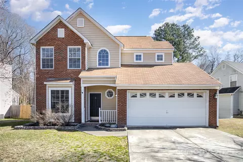 3316 Brooktree Ln, Indian Trail, NC 28079