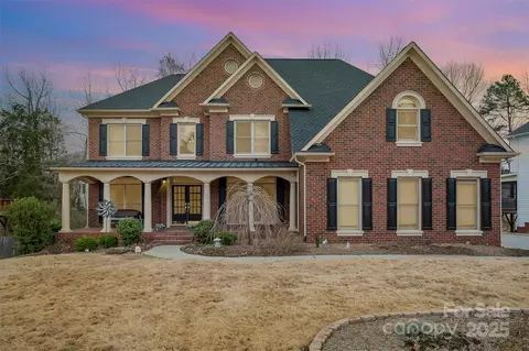 2409 Arden Gate Ln, Charlotte, NC 28262